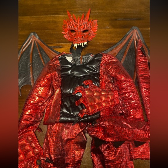 Chasing Fireflies Dragon size 10 - Picture 5 of 12